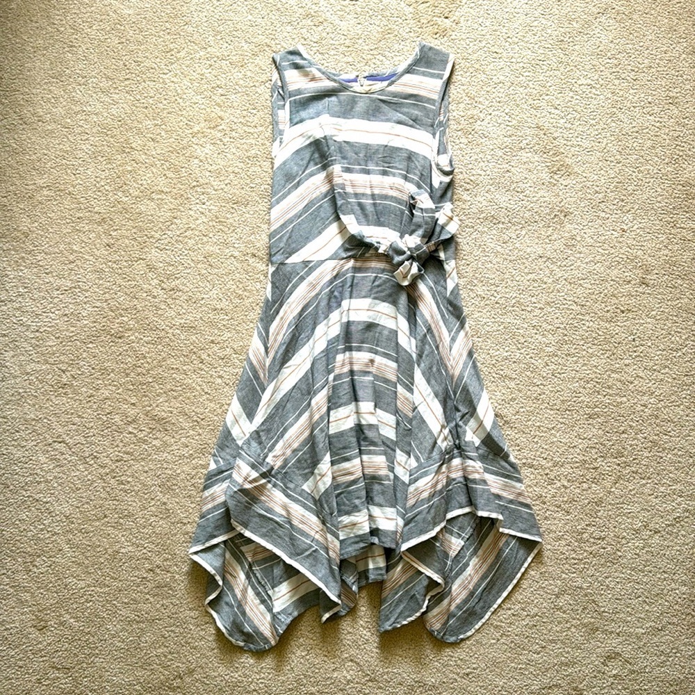 Vivi by Violet Weekend dress